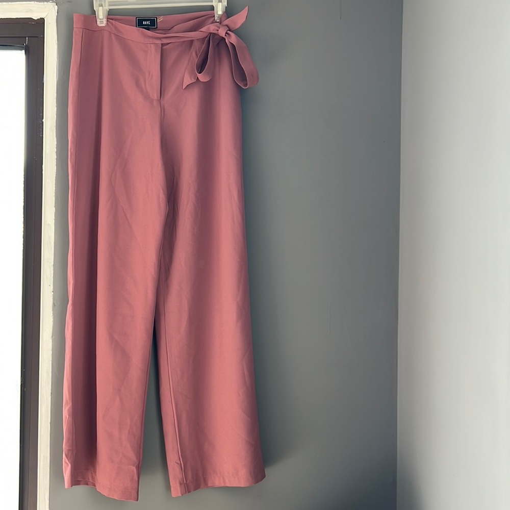 Have Women Pants Mauve Casual Pants.